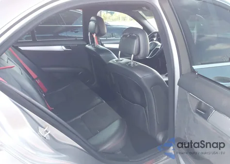 2013 Mercedes-Benz C 250 Luxury/Sport from USA, damaged, VIN WDDGF4HB2DR271188